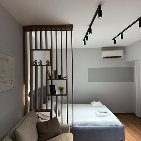 4Seasonsgea , Studio Apartment In Heart Of Tirana Buitenkant foto